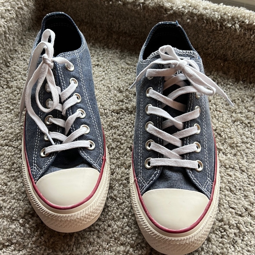 Converse sneakers brand new